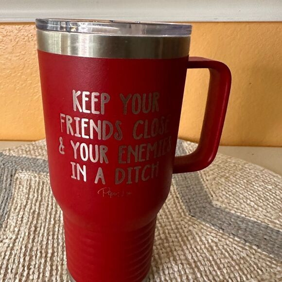 Piper lou red and silver cup with handle - Picture 2 of 4